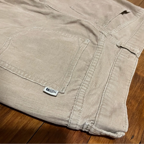 The North Face Corduroy Flare Low Rise Pants - Picture 3 of 6